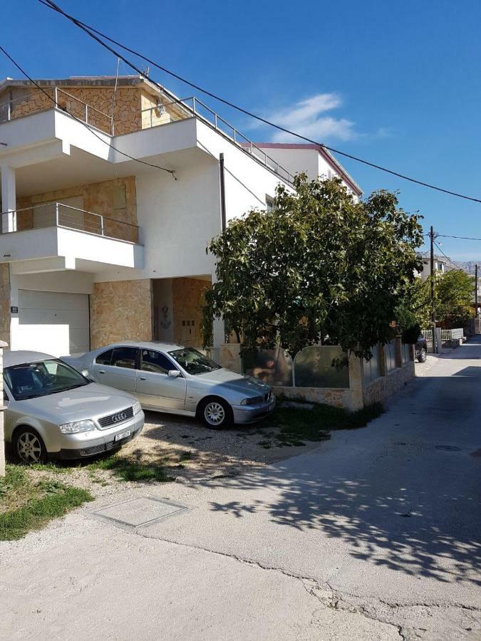 Apartment Dijana Kaštela المظهر الخارجي الصورة